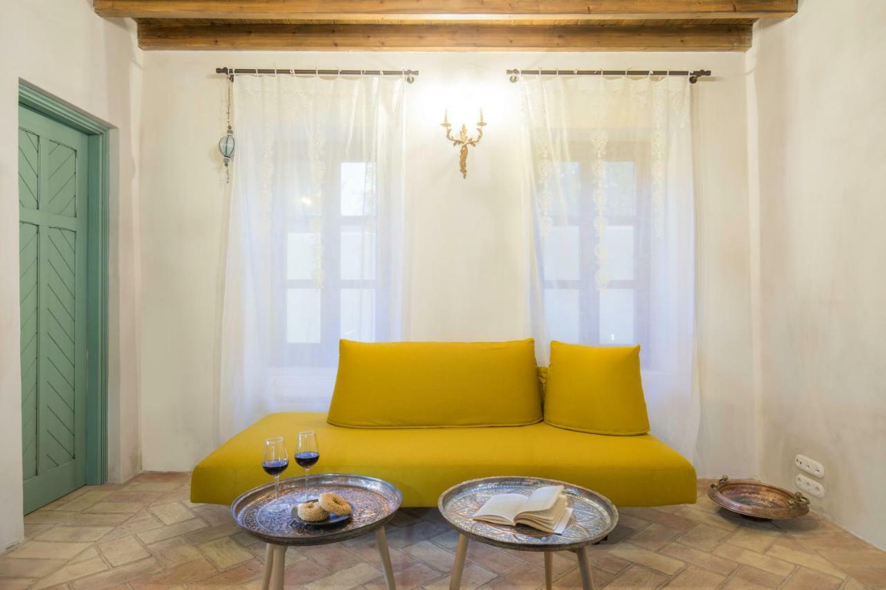 Villa Tafros